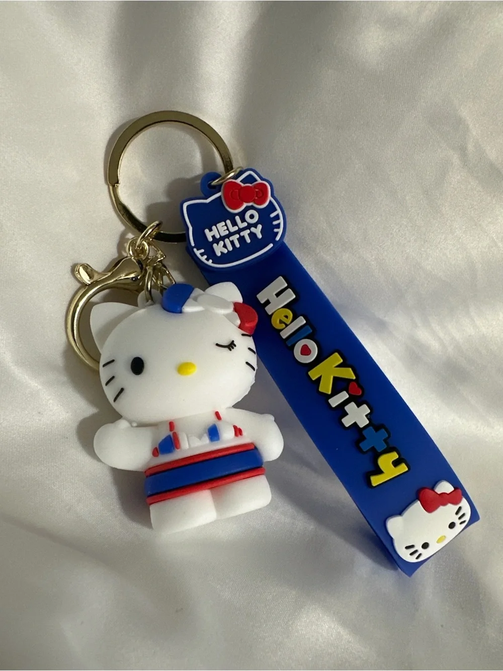 Kitty Keychains with Many Colorful Straps B21